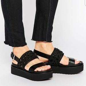Pull&Bear Beaded Sandal NWOT